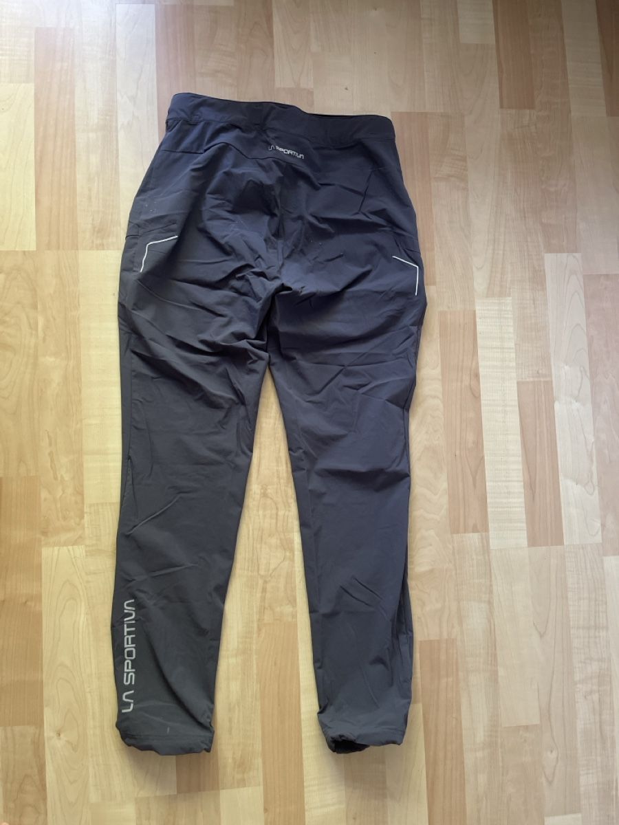 La Sportiva Pantaloni: leichte Wanderhose – Usato da St. Gallen venduto da cor_c9lz 3