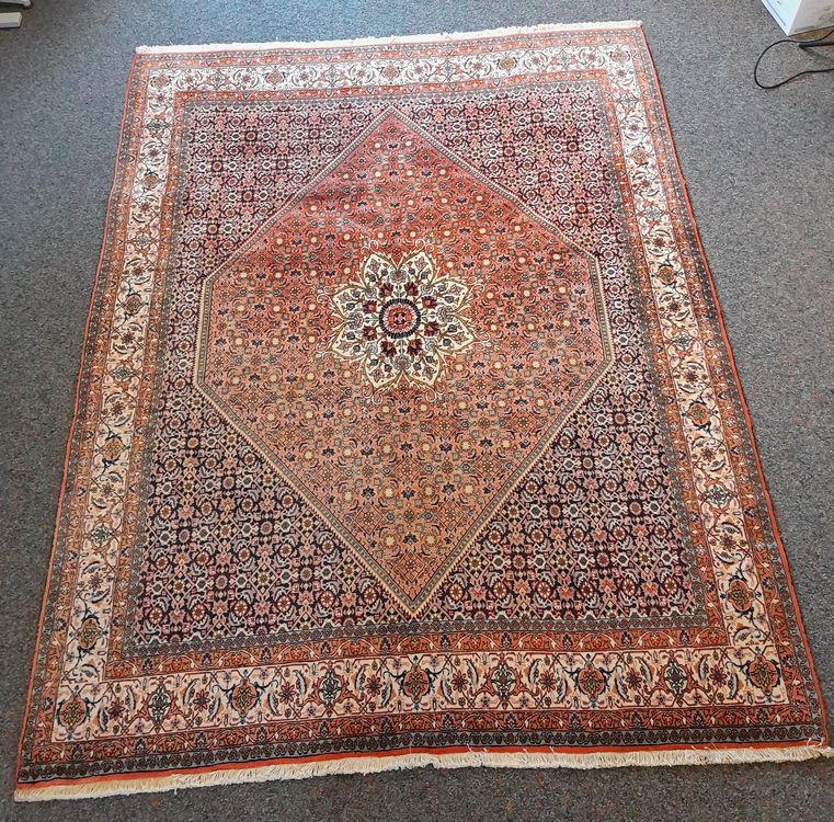 Handgemachter Teppich Oriental 1