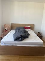 IKEA Bett mit Schubladen zu verschenken