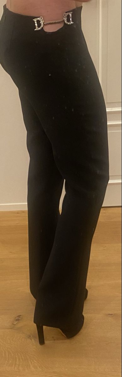 Dsquared2 Pantaloni: DSQUARED2 Hose, Schwarz, Gr. 40, Neuwertig, – Usato da Zürich venduto da joyfulgrace 4