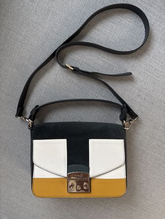 Furla Umhängetasche Leder