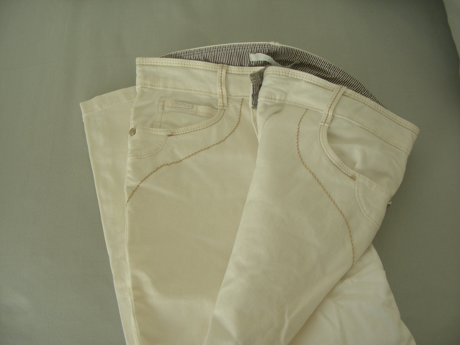 Kleiderpakete: Jeans Zaffiri mit Bluse Tom Tailor – Neu (gemäss Beschreibung) aus Burgdorf von Daniela136 1