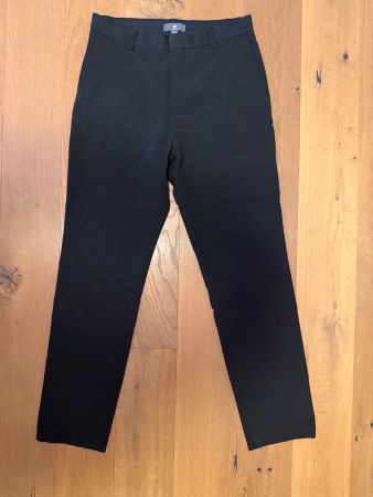 H&M Slim Fit Stoffhose Schwarz Gr. EUR 30