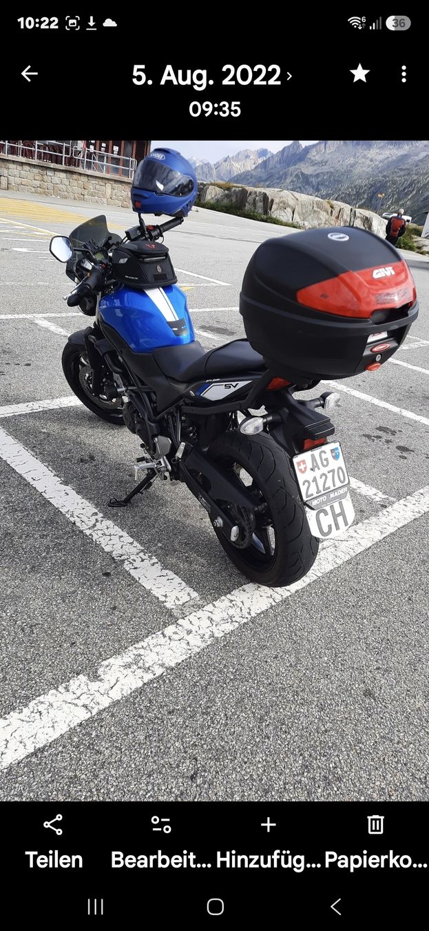 Suzuki Strada: Moto Suzuki 650 SV Gladius – Usato da Schötz venduto da luis041
