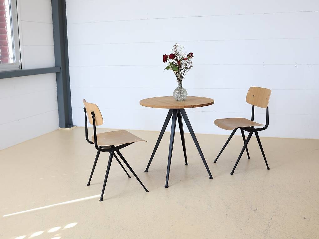 Hay Tables: SET: HAY Tisch & Result Stühle – D'occasion à Meinisberg par atelier_TILIJA