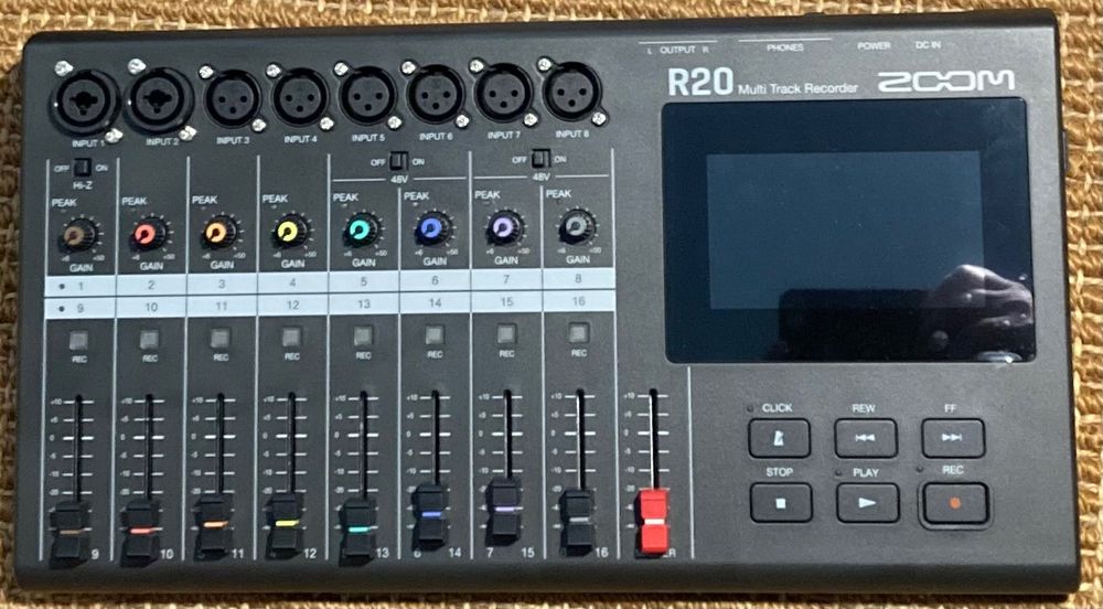 ZOOM R20-Multi Track Recorder (Gebraucht) in Allschwil für CHF 200 ...