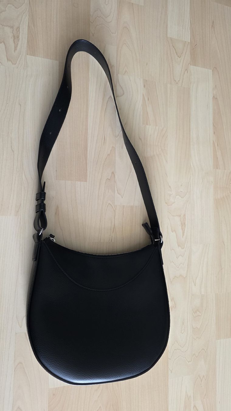 Uniqlo Borse: UNIQLO Touch One Handle Bag Black – Usato da Basel venduto da siah 1