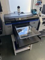 Epson SureColor SC-F2100 4C DTG-Textildrucker inkl. Zubehör