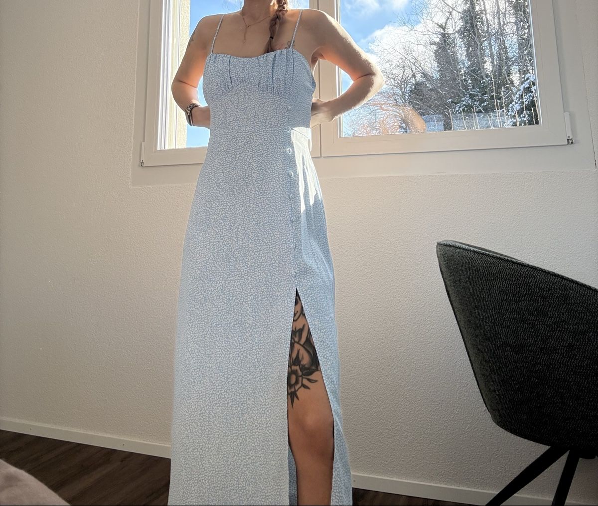 Vestiti: Sommerliches Maxikleid mit Schlitz, Grösse S, hellblau – Usato da Burg AG venduto da san_y56v