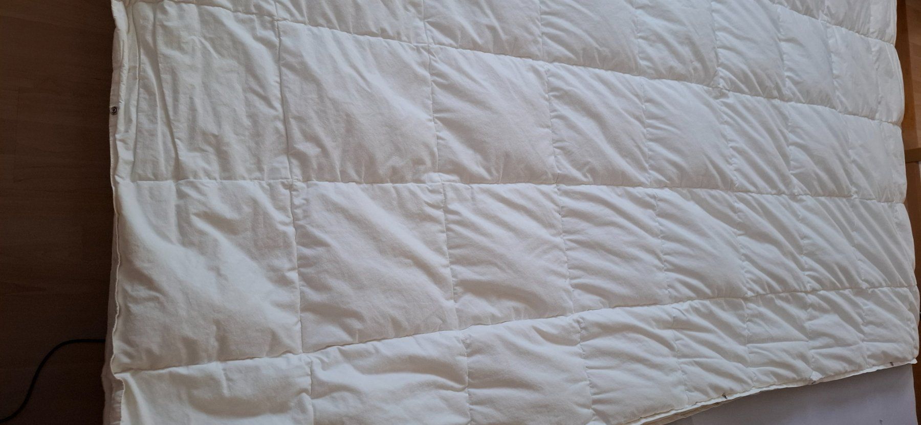 Coperte: 2 x 4-Saison-Doppelduvet mit Anzug – Usato da Muttenz venduto da Iwan1 4