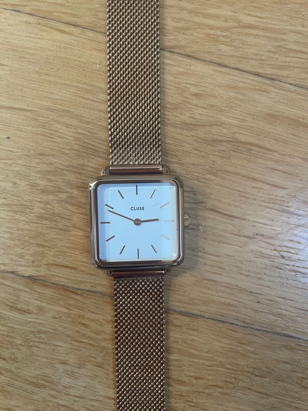 Cluse Uhren: Cluse Armbanduhr roségold – Gebraucht aus Bern von sim_g75j