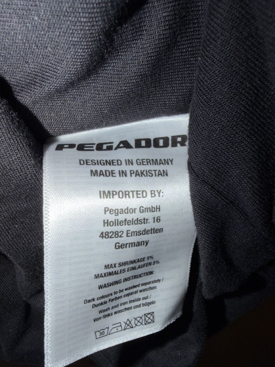 Pegador Pullover & Sweatshirts: Pegador Hoodie – Gebraucht aus Bad Ragaz von Nikis_Markt 2