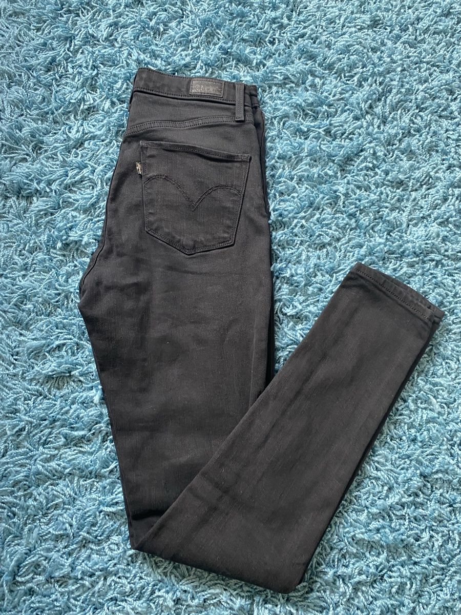 Levi's Jeans: Levi's 711 Skinny Jeans Black – Gebraucht aus Kloten von liu_65tx 2