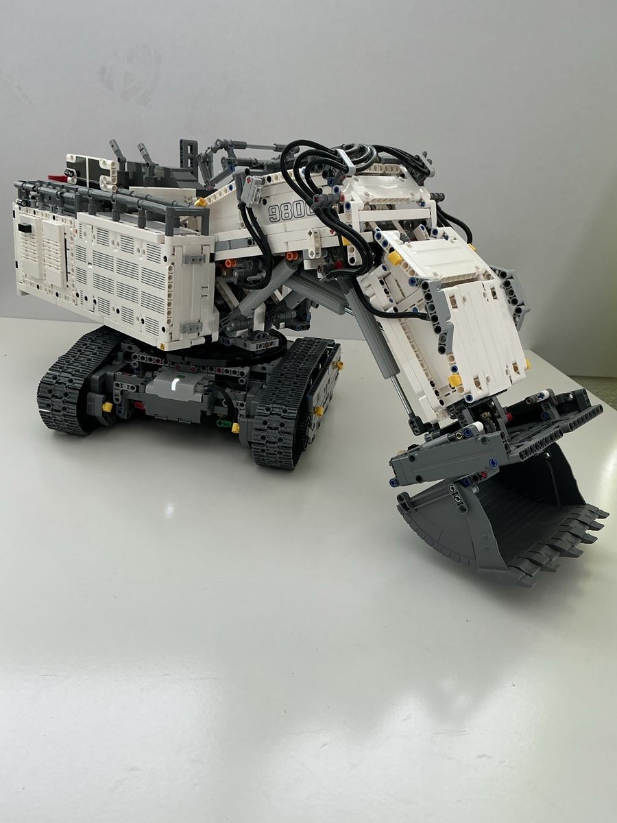 Lego Jouets: LEGO Technic 42100 – Liebherr R 9800 Bagger. – Neuf (Voir description) à Sarnen par Krause69 2