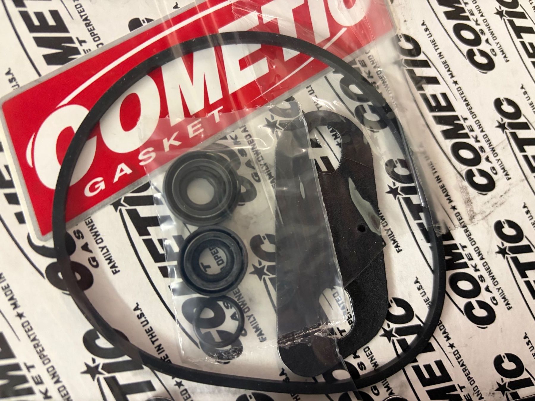 Alle Motorradersatzteile: Harley 2004 - 2014 Sportster Primary Dichtungssatz – Neu (gemäss Beschreibung) aus Küsnacht ZH von apeman63 1
