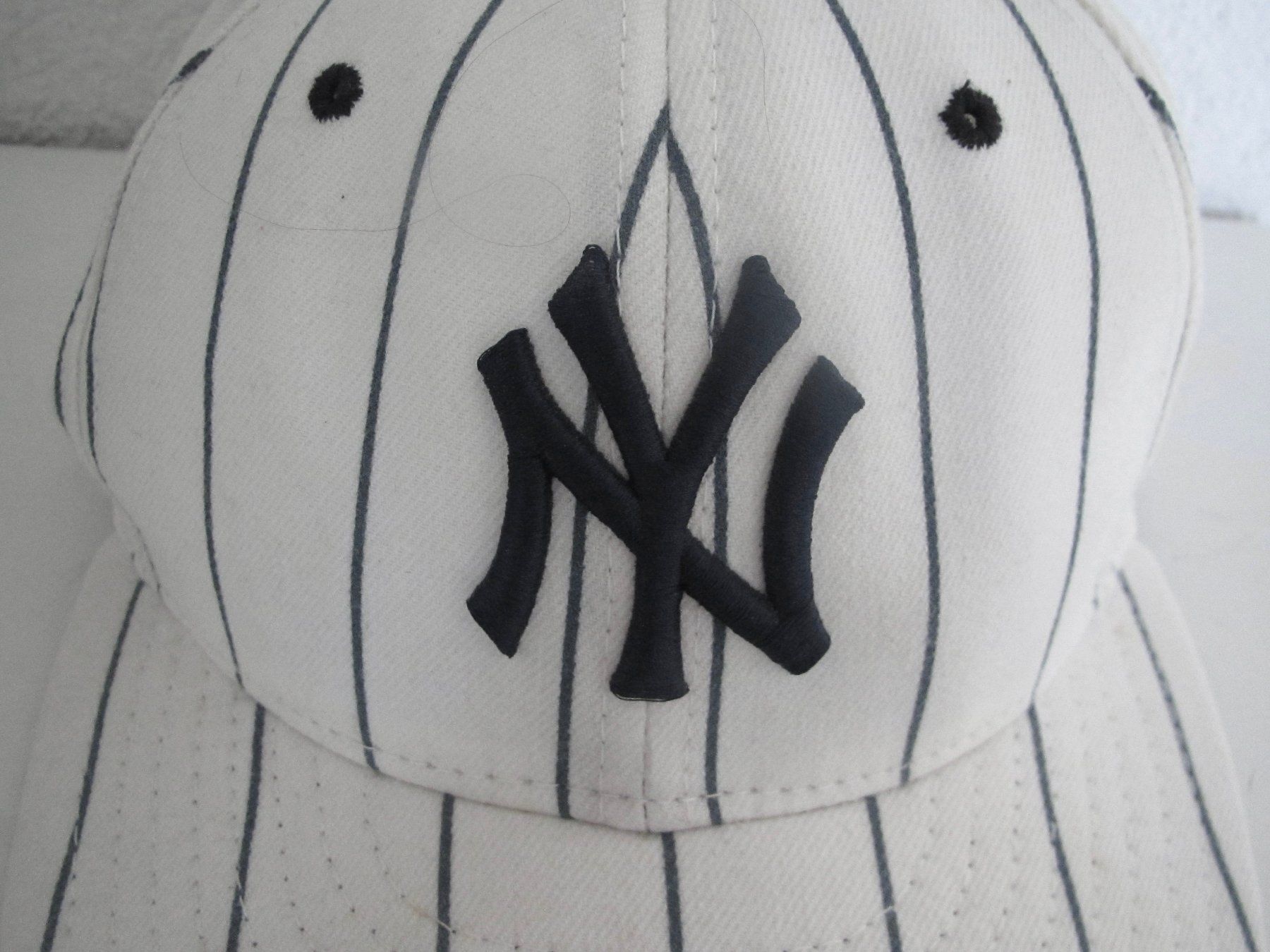 Copricapi, berretti & cappellini: CASQUETTE NY YANKEES NEUVE – Nuovo (secondo la descrizione) da Murten venduto da Selliot 1