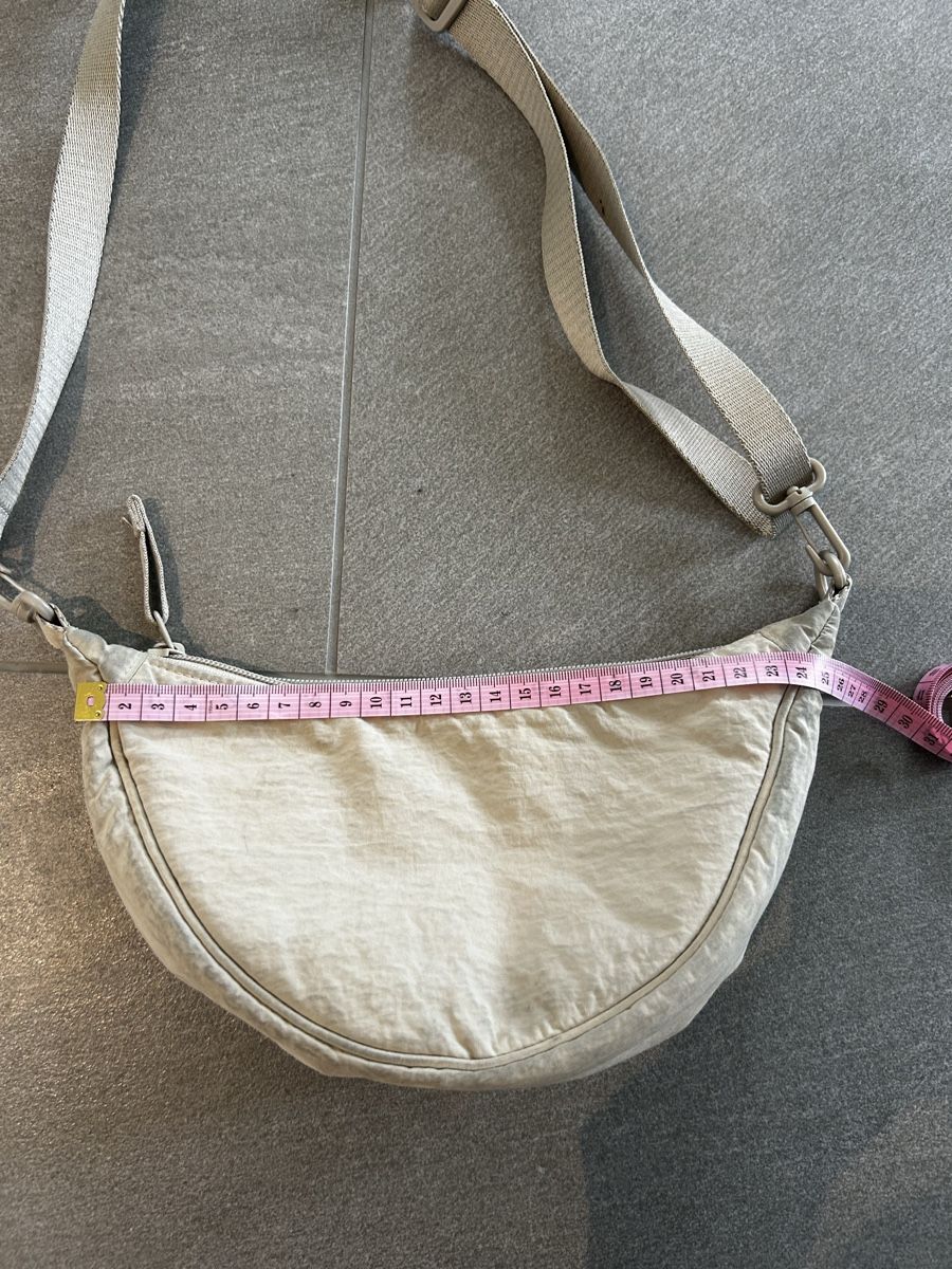 Uniqlo Borse: Uniqlo Tasche beige  – Usato da Zürich venduto da cos_b629 1