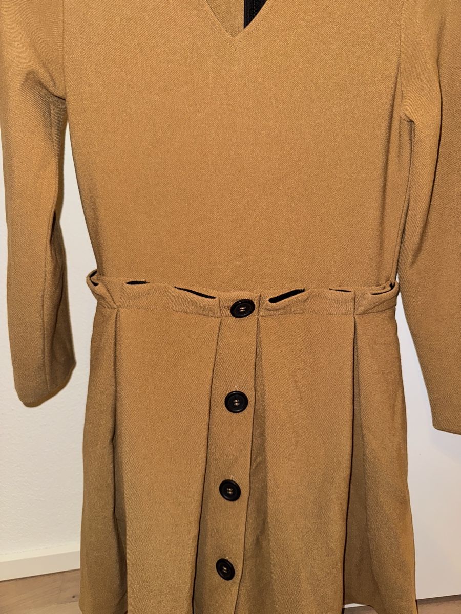 Maje Vestiti: Maje Kleid size 1 – Nuovo (secondo la descrizione) da Altendorf venduto da Aleksandrasa 1