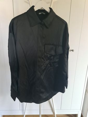 Zara Satin Oversize Bluse Größe S Neu ohne Etikett 