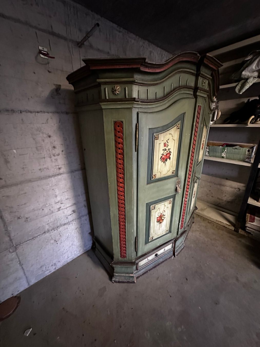 Armadi: Antiker Bodenseeschrank, bemalt, von 1819 – Usato da Niederglatt ZH venduto da sim_gj7s 1
