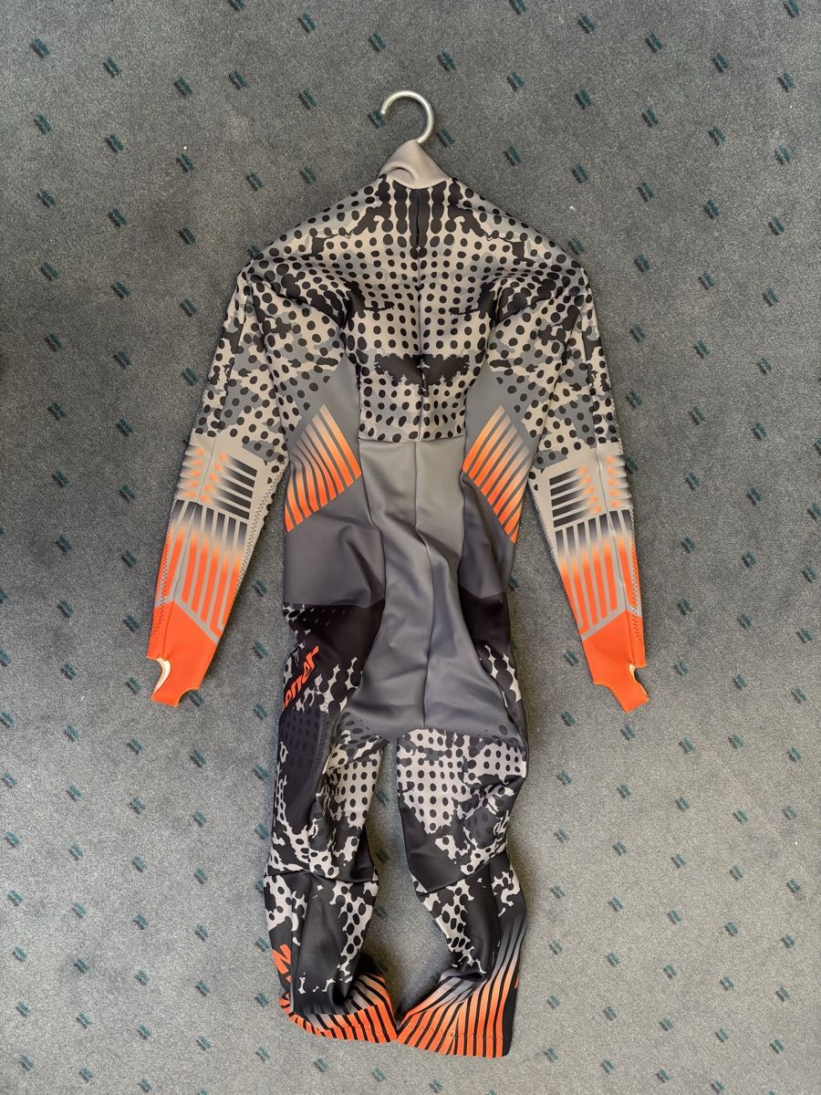 Anzüge: Skirenndress neu Gr. M – Neu und originalverpackt aus Sörenberg von dfew 4