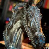 Dekorative Pferdefigur / Pferdebüste – Bronzeoptik