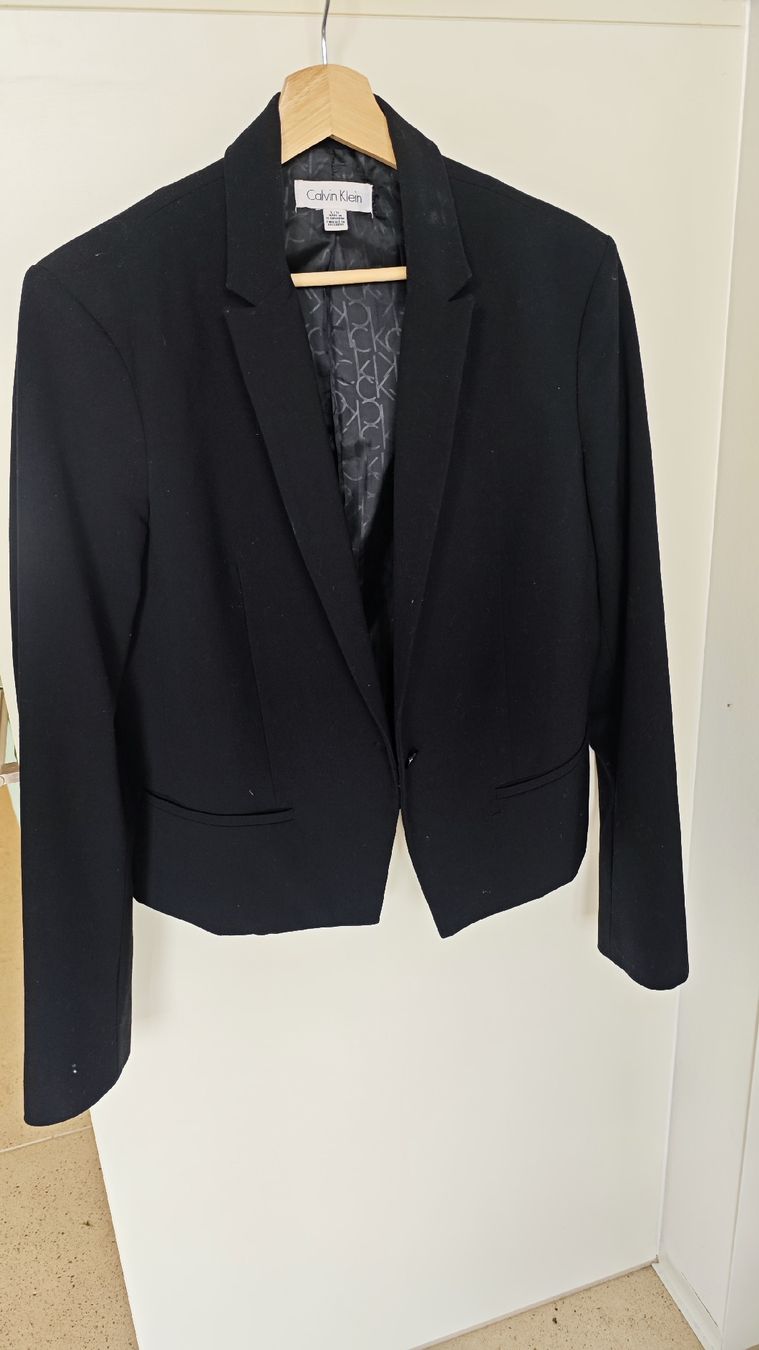 Calvin Klein Giacche: Calvin Klein Black Blazer - Size L - Stylish & Chic! – Nuovo (secondo la descrizione) da Zürich venduto da alu_dzr7 1