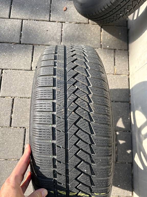 Continental Pneumatici & Ruote complete: Felgen und Winterreifen – Usato da Fehraltorf venduto da sel_p79b 3