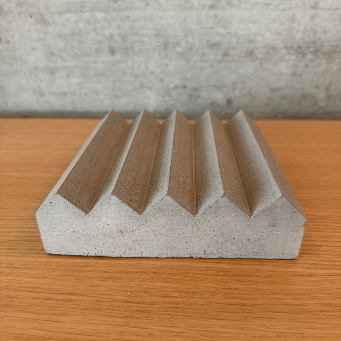 Tutte le decorazioni: Beton Display – Usato da Versoix venduto da thejewelryclub 1