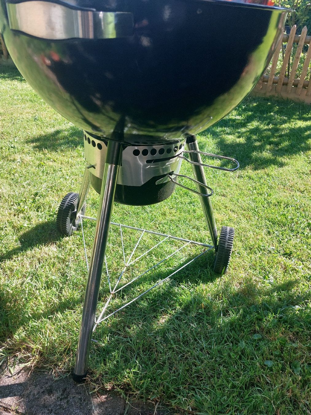 Grills: Holzkohle-Grill – Gebraucht aus Engelburg von Guifo 3