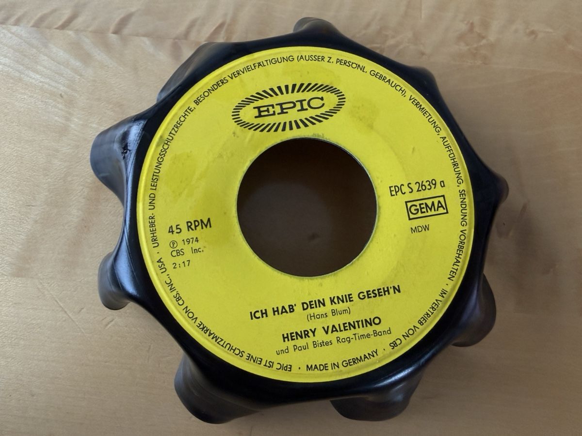 Dischi in vinile: Schale aus Vinyl Single LP – Usato da Thunstetten venduto da AffolterR 2