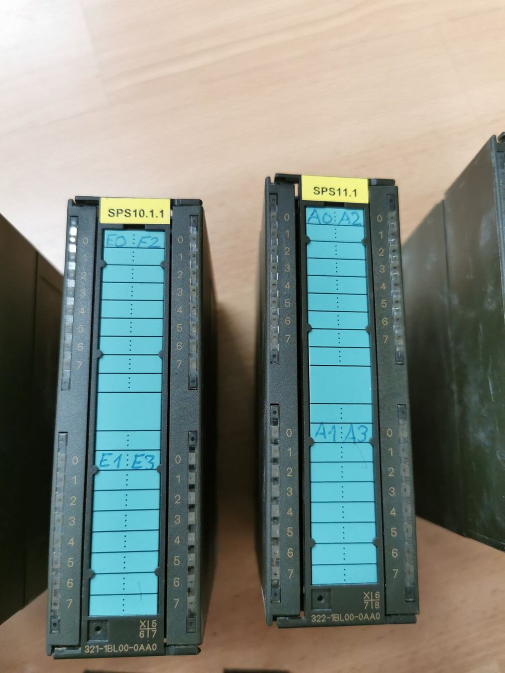 Siemens Componenti elettronici: Siemens Simatic S7-300 SPS Module, diverse Baugruppen – Usato da Niederlenz venduto da Chevy_V8 2