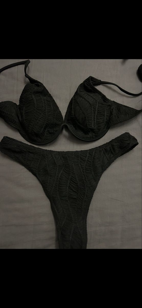 Maillots de bain & Bikinis: Bikini Set schwarz, Grösse L – Neuf (Voir description) à Uezwil par vanjast