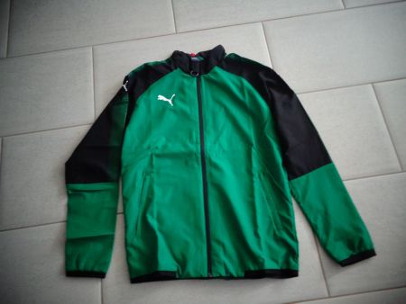 PUMA JACKE GR. M NEU
