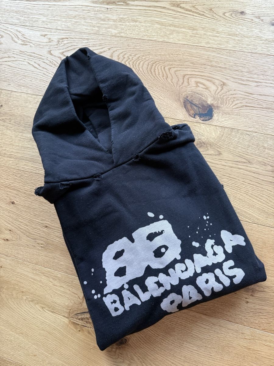 Balenciaga Maglioni & Felpe: Balenciaga Hoodie – Usato da Luzern venduto da L.L.G 1