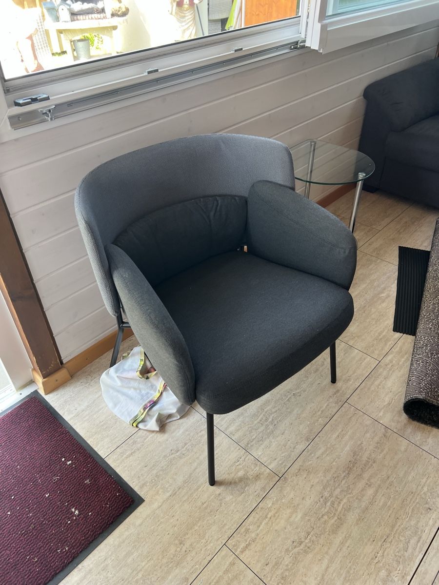 Sedie: Stuhl mit Hocker  – Usato da Appenzell venduto da jul_gxy5 1