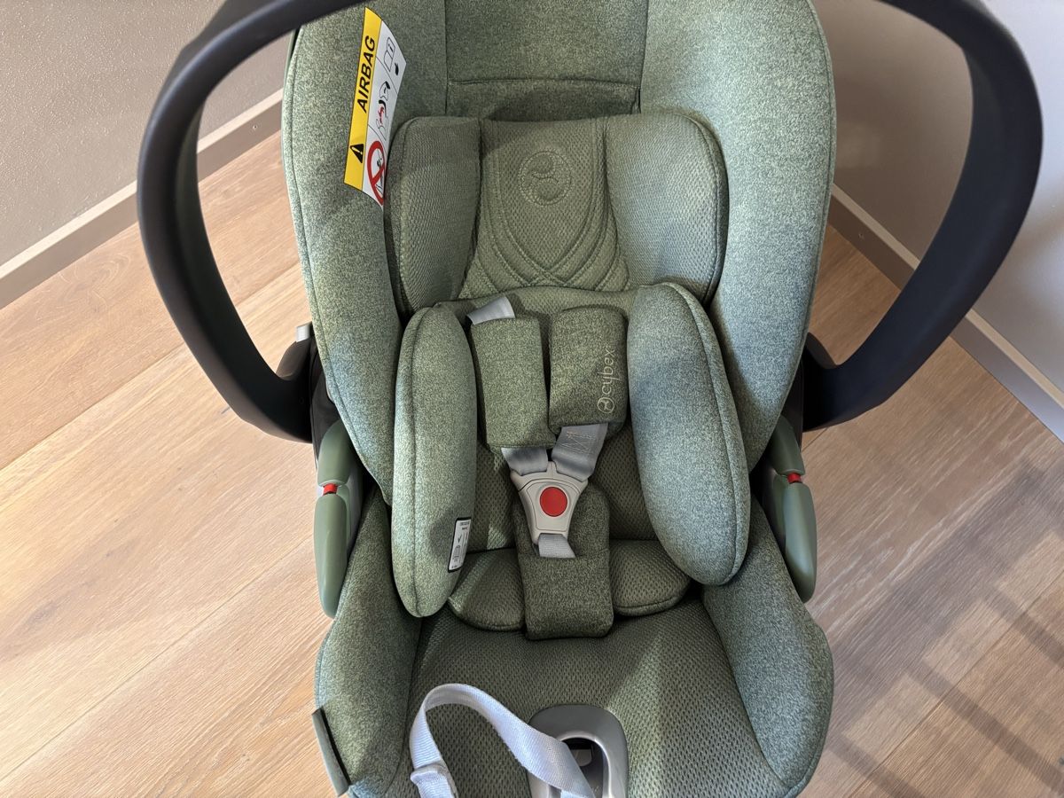 Cybex Sièges auto: Cybex Cloud T i-Size Plus – D'occasion à Matzingen par kim_xqr8 2