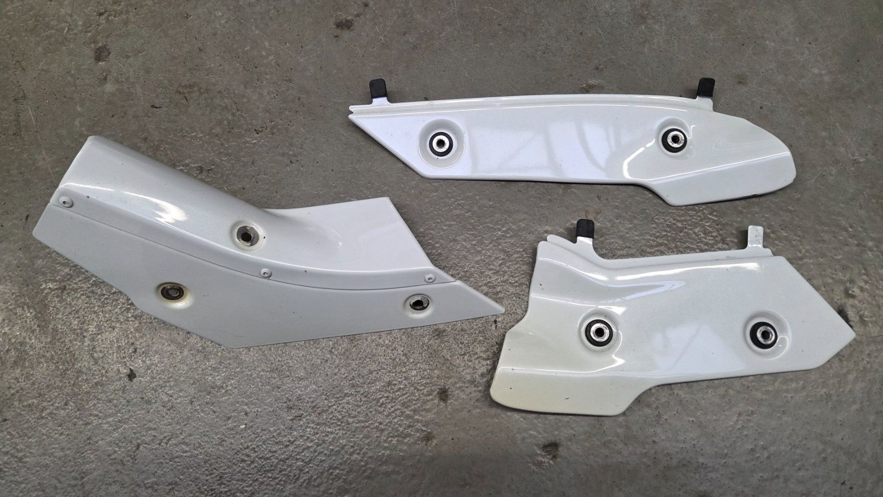 Yamaha Alle Motorradersatzteile: Yamaha YZF-R1 ABS 2015 Hitzeschutz Abdeckung Set – Gebraucht aus Tägerschen von Moto-Welt-Parts