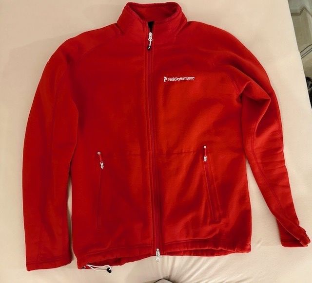 Peak Performance T-Shirts: Peak Performance fleece top – Gebraucht aus Dallenwil von ZD2019