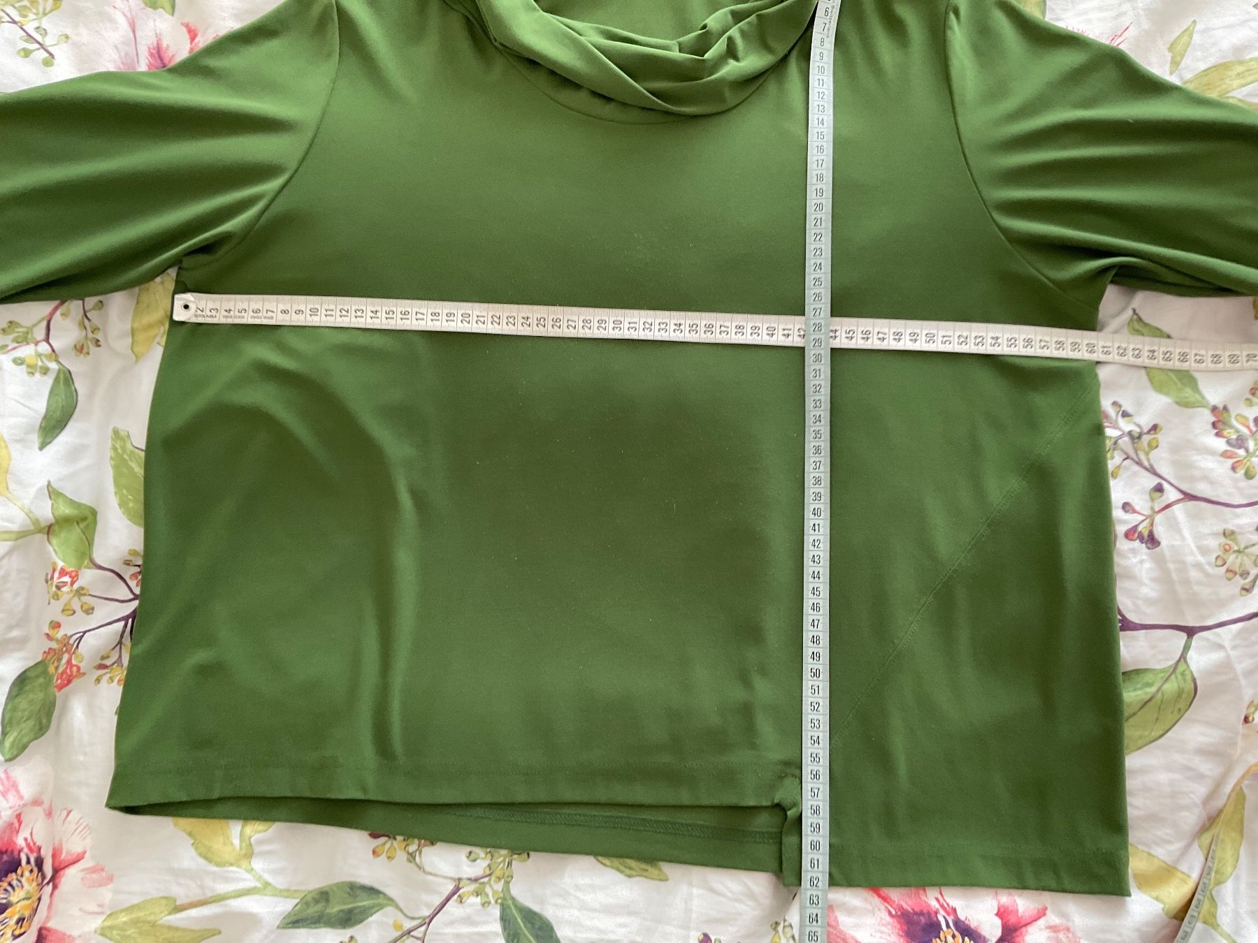 Maglioni & Felpe: LIYA Pullover Shirt Gr 44 grün – Usato da Urdorf venduto da alda02 4