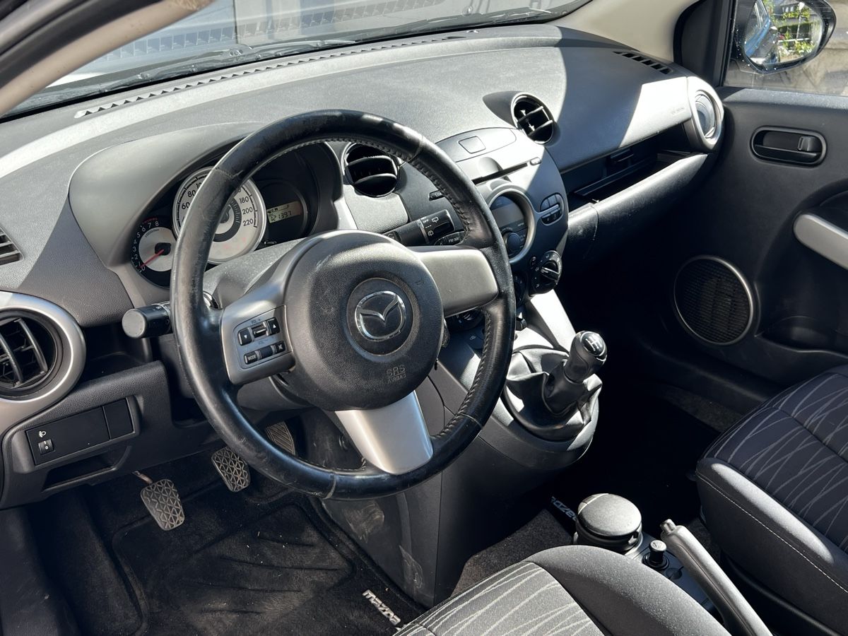 Mazda Automobili: Mazda 2 1.3 Frisch MFK – Usato da Sursee venduto da gas_8n5t 5