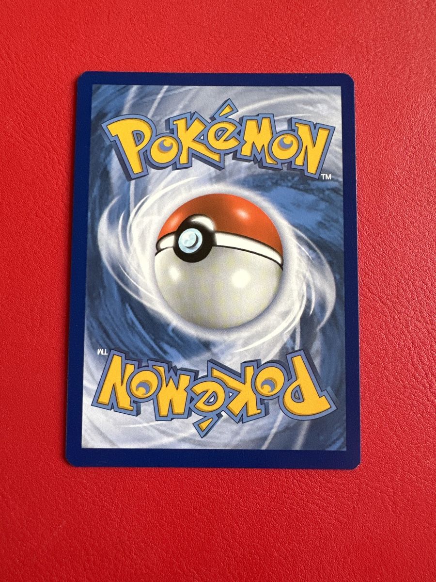 Pokémon Carte collezionabili: Pokemon Moruda VMAX 330 HP Rare Mega cooles Artwork 2021 – Usato da Lommiswil venduto da CollectorOne 1