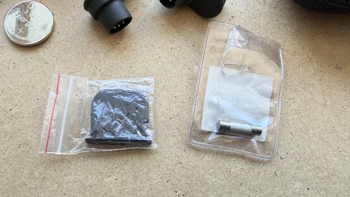 Elinchrom Telecomandi: Elinchrom Skyport Blitzauslöser Set – Usato da Thun venduto da BanjoDan 3