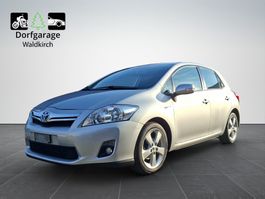TOYOTA AURIS 1.8 HSD Linea Sol