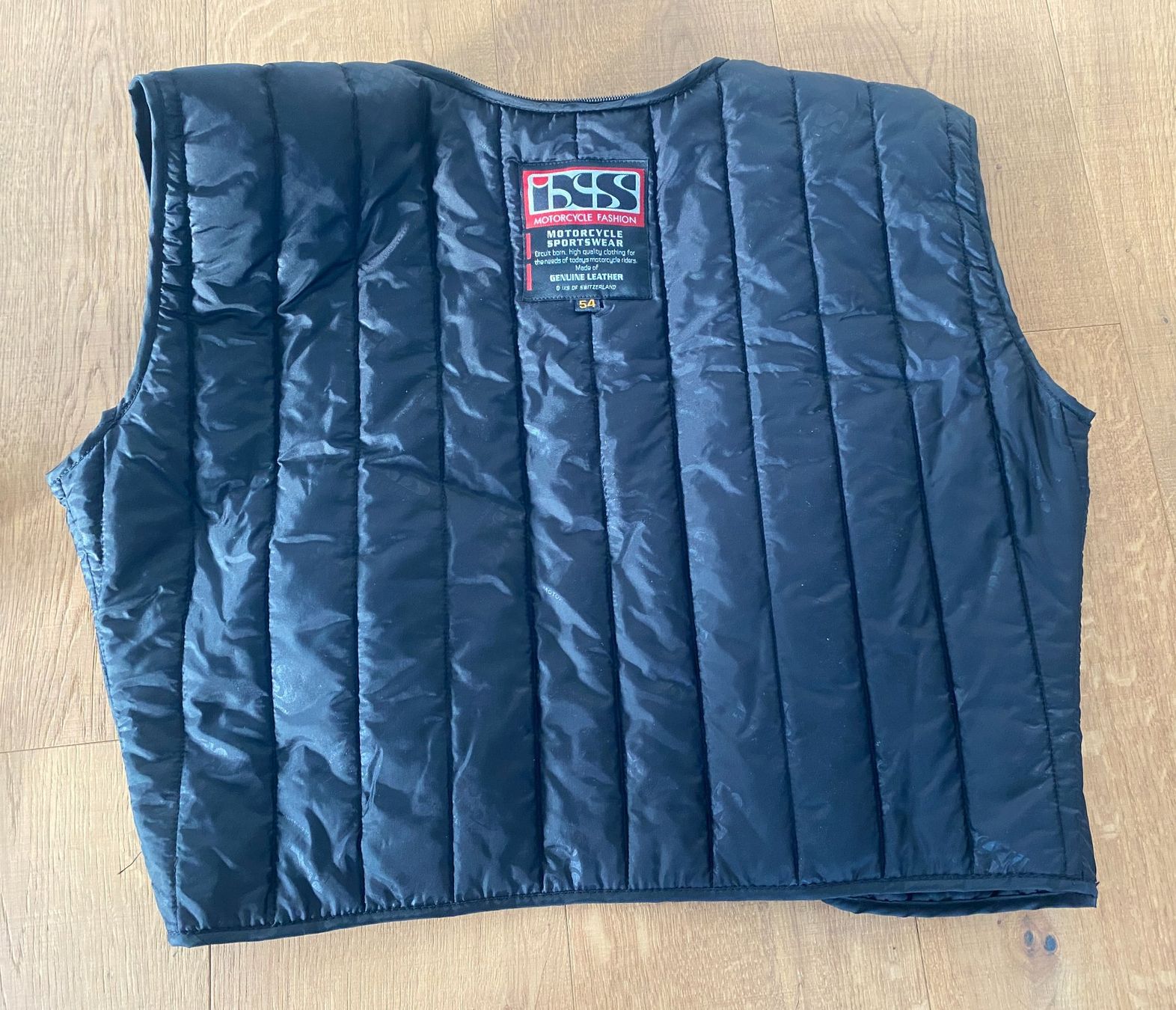 IXS Vestes: Motorradlederjacke IXS - Grösse 54 – D'occasion à Unterterzen par bac_287t 2