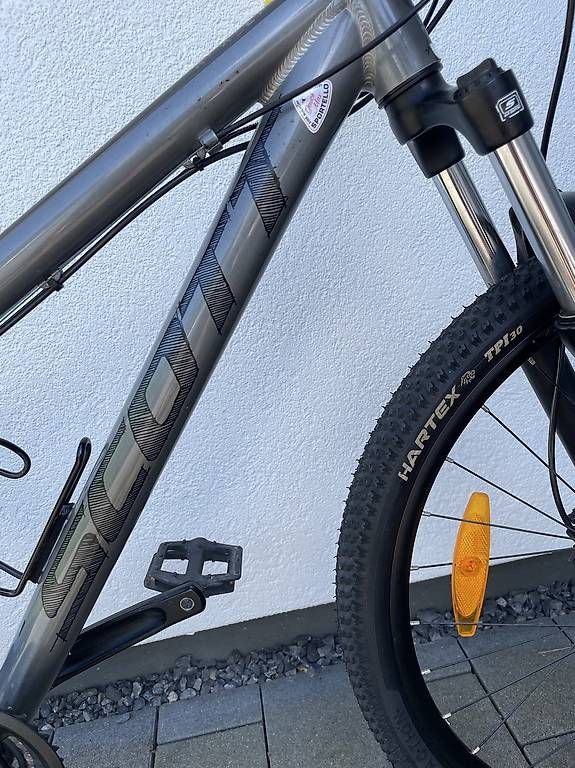 Biciclette: VTT Scott 26¨Très bon état – Usato da Bevaix venduto da Greg999 2