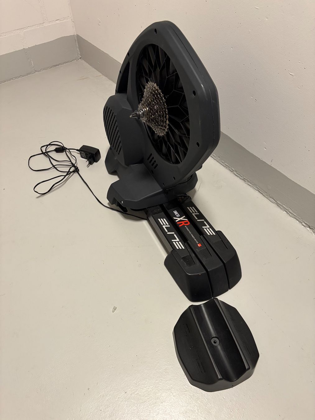 Hometrainer: Rollentrainer Elite Direto XR – Gebraucht aus Wichtrach von Makena28