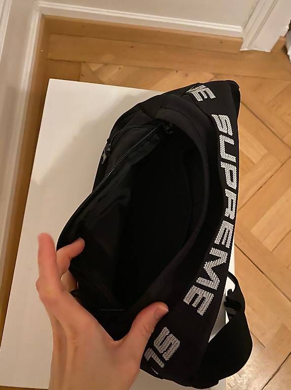 Supreme Sacs: Supreme Gürteltasche Schwarz – D'occasion à Zürich par ljjud 2