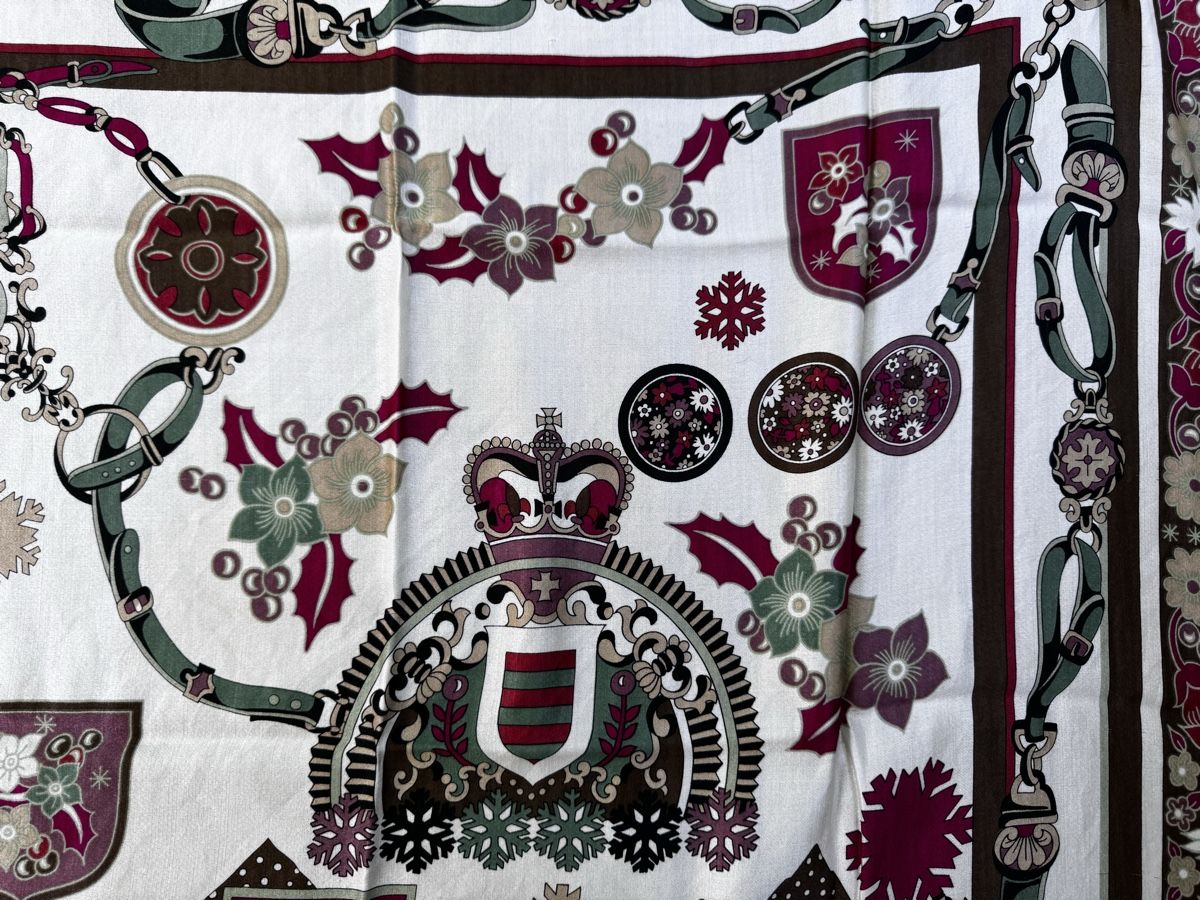 Foulards, Tücher & Schals: Foulard aus Seide & Wolle neue – Gebraucht aus Zürich von Manubene 2