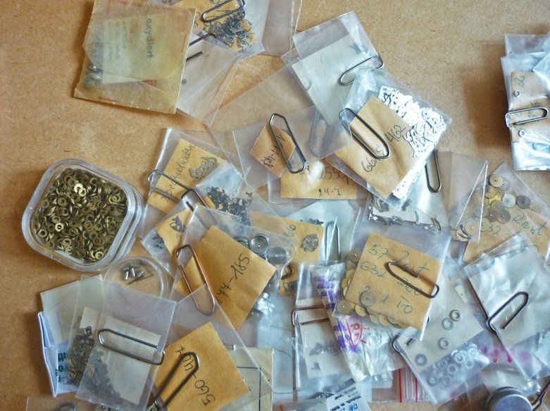 Orologi: Lot Vintage Uhrenteile – Difettoso da Adliswil venduto da di_hans 1